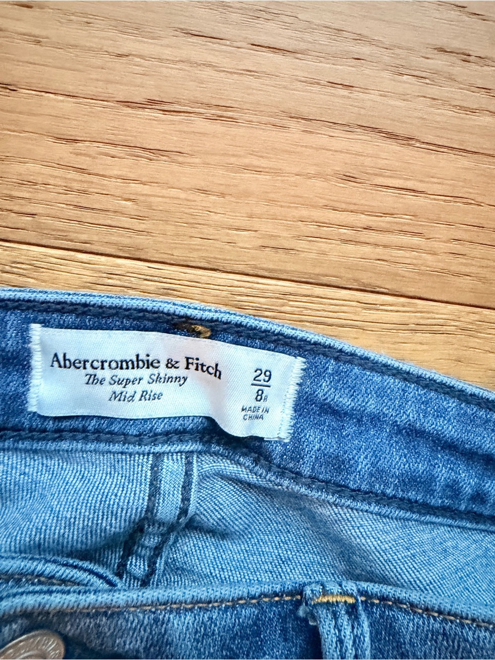 Abercrombie & Fitch Super Skinny Mid Rise Jeans - Light Blue Denim